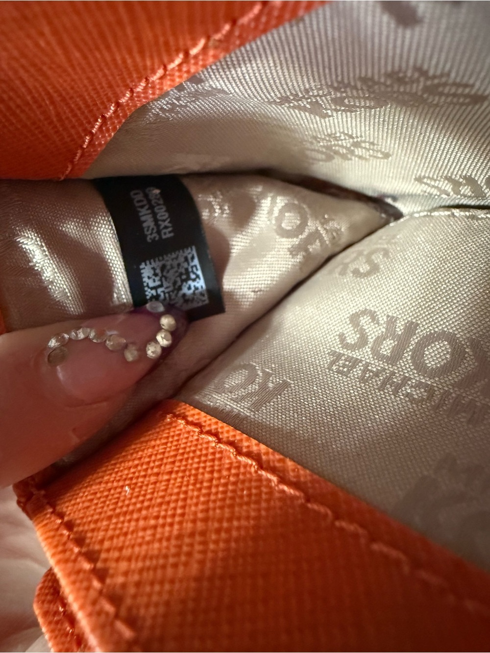 Michael Kors Orange Saffiano Tote & Matching Zip Wristlet Wallet Set - Picture 10 of 16